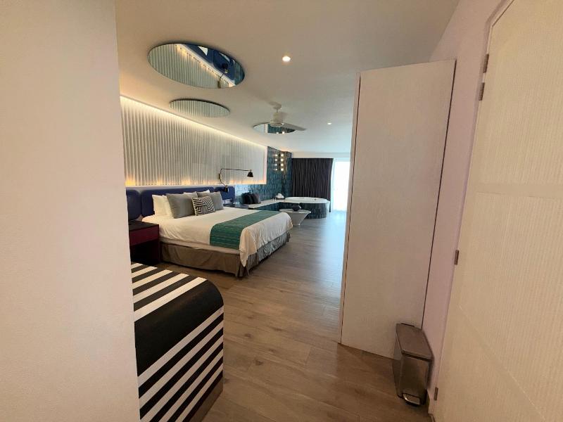 Almar LGBT Luxury Resort image