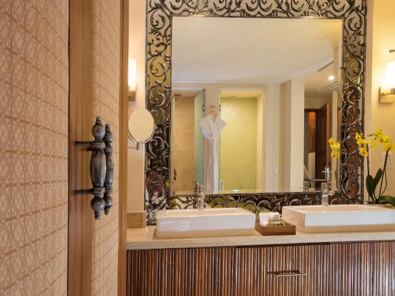 Almar LGBT Luxury Resort image