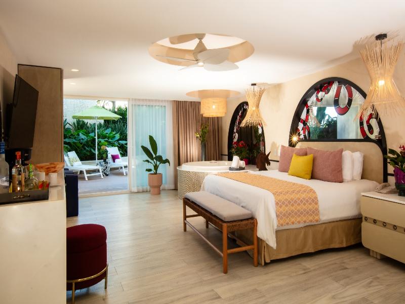 Almar LGBT Luxury Resort image