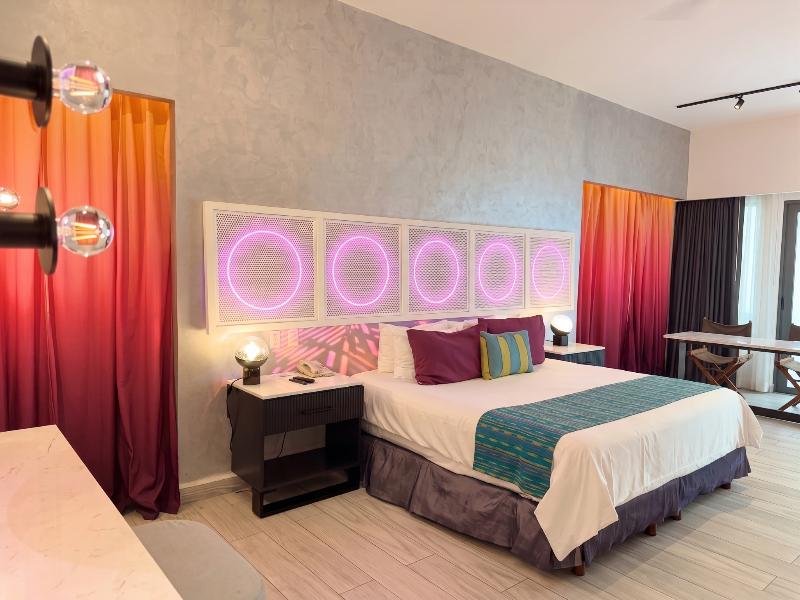 Almar LGBT Luxury Resort image