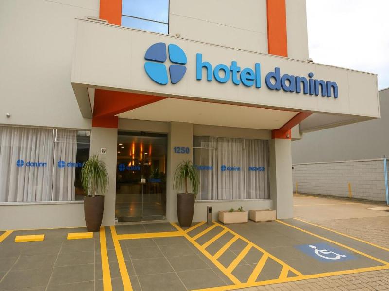Hotel Dan Inn Sao Carlos image