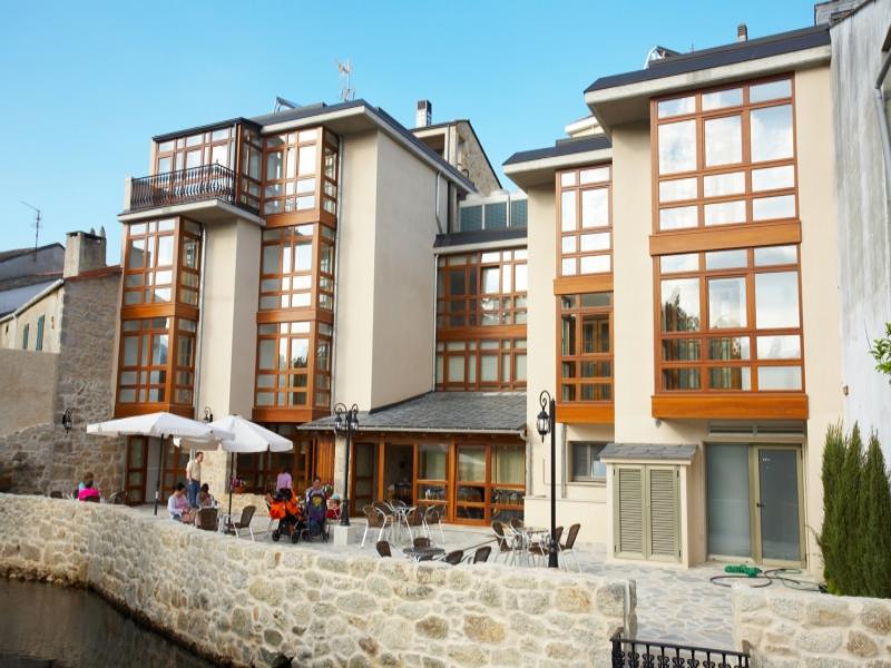 Hotel Vila Do Val image