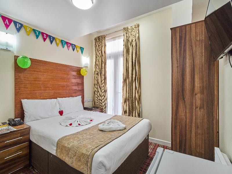 Lucky 8 Hotel image