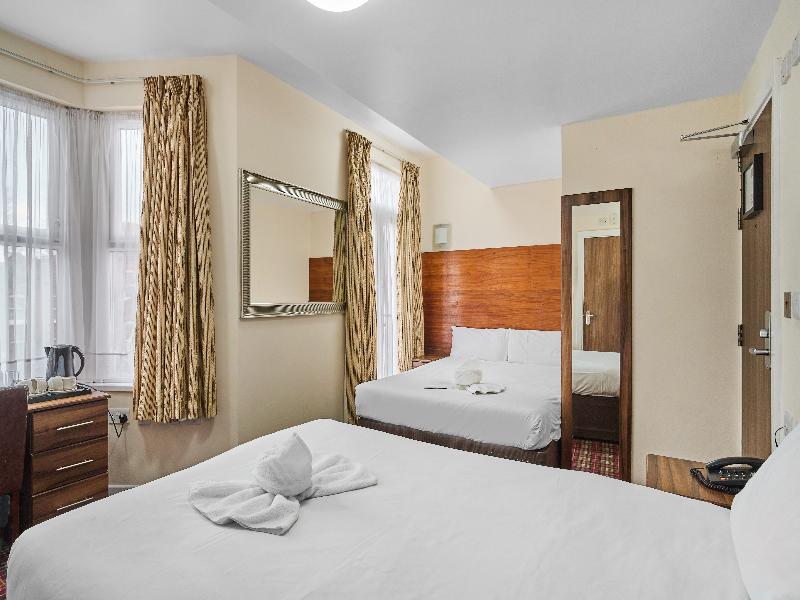 Lucky 8 Hotel image