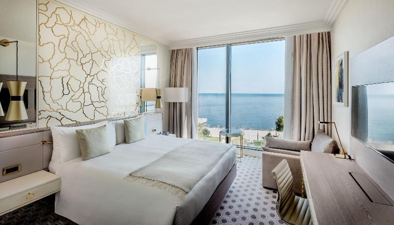 Baku Marriott Hotel Boulevard image