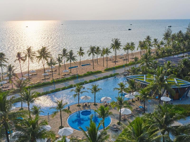 Novotel Phu Quoc Resort image