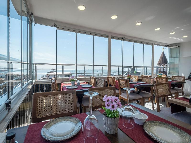 Oban Suites Istanbul image