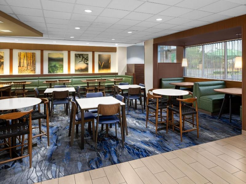 Fairfield Inn & Suites Orlando Celebration image