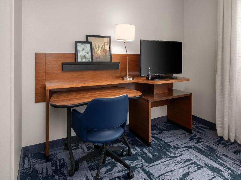 Fairfield Inn & Suites Orlando Celebration image