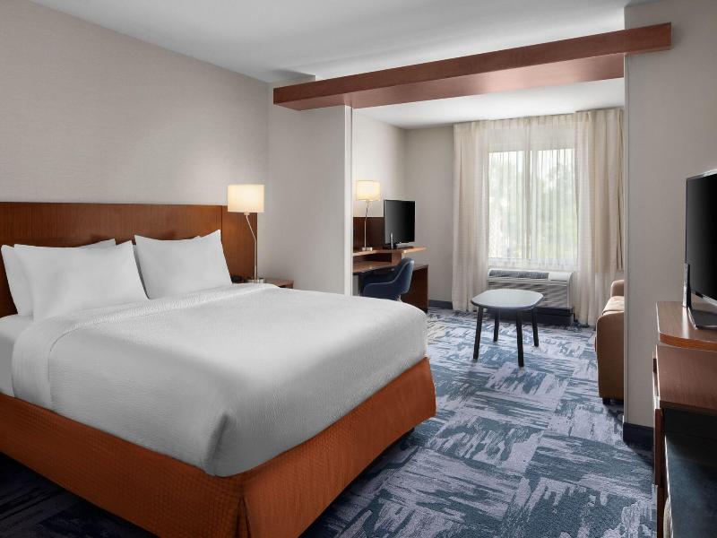Fairfield Inn & Suites Orlando Celebration image