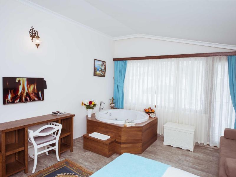 Infinity City Hotel image