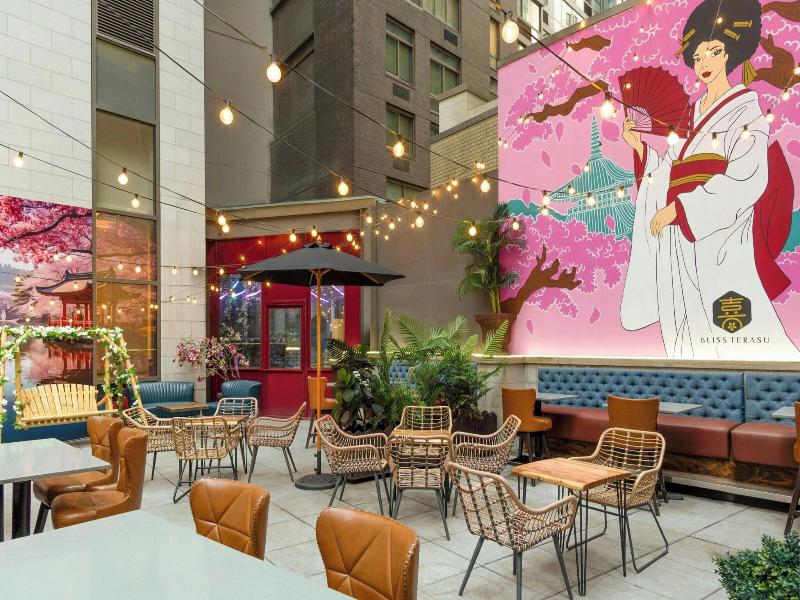 Four Points by Sheraton New York Downtown image