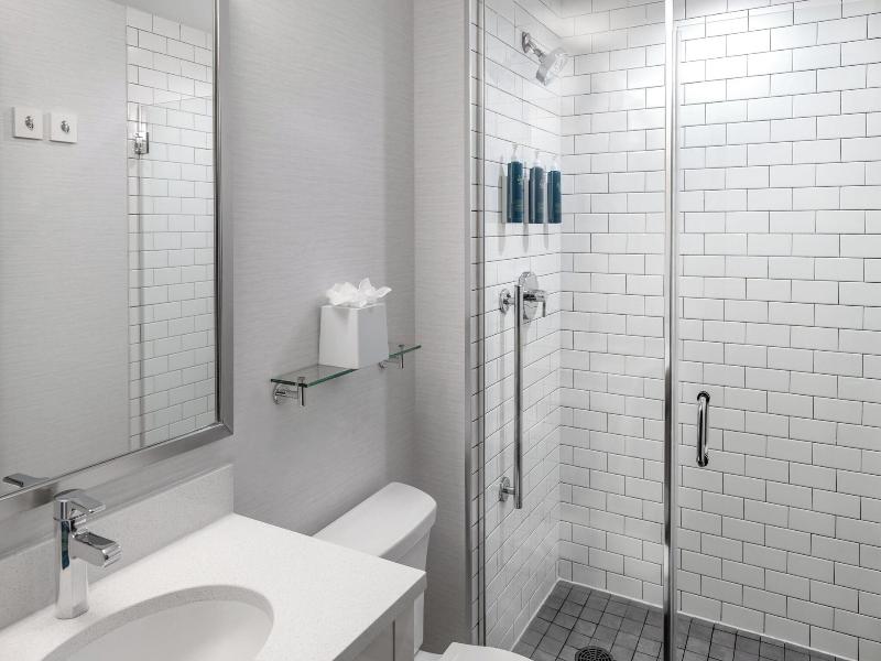 Four Points by Sheraton New York Downtown image