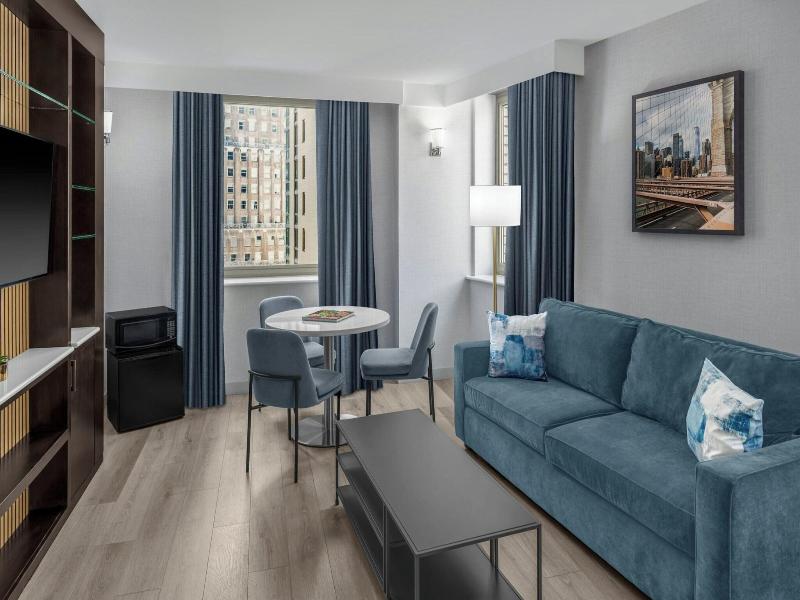 Four Points by Sheraton New York Downtown image