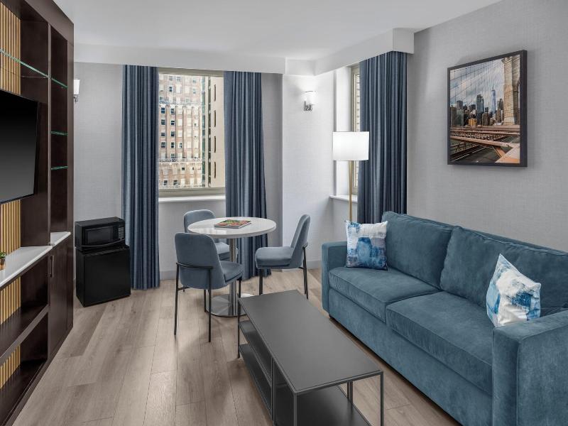 Four Points by Sheraton New York Downtown image