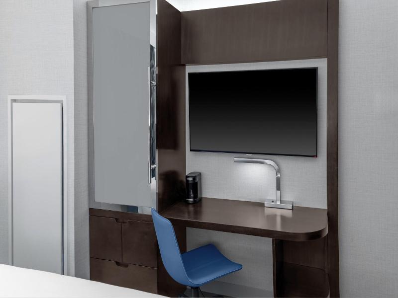 Four Points by Sheraton New York Downtown image