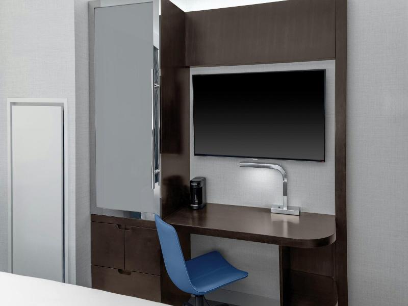 Four Points by Sheraton New York Downtown image