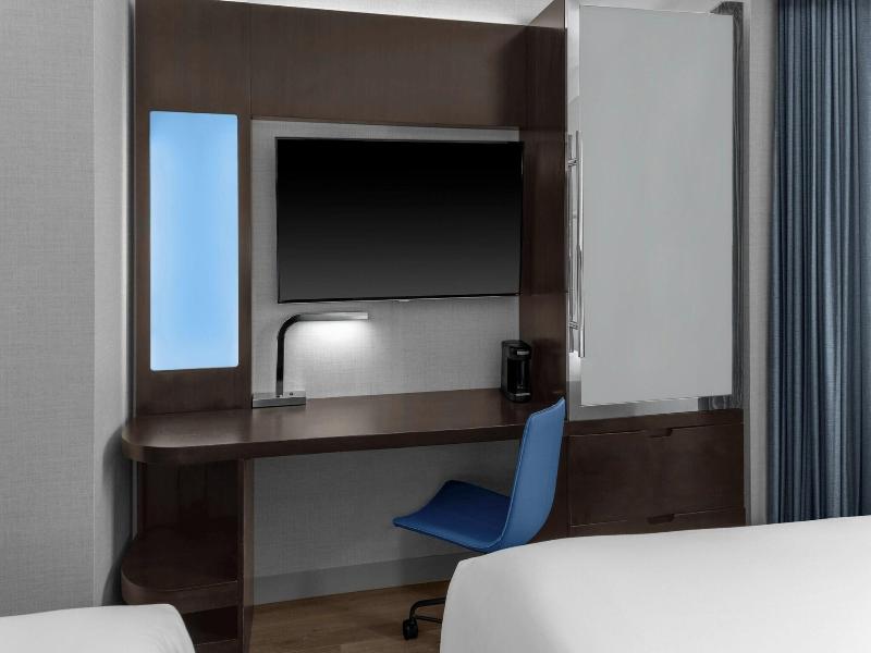 Four Points by Sheraton New York Downtown image