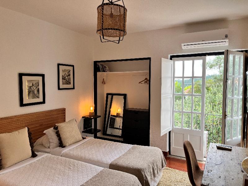 The Literary Man Obidos Hotel image