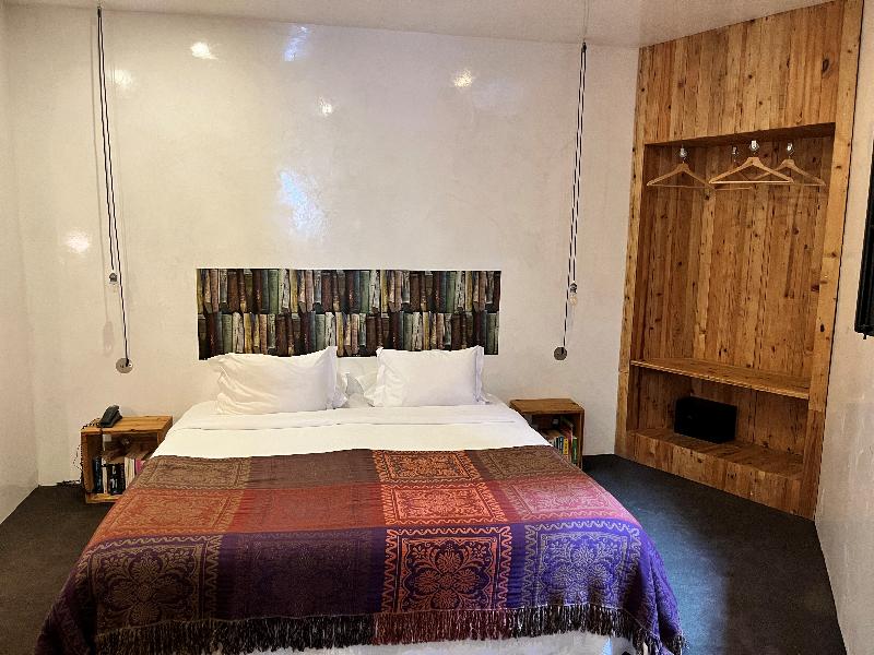The Literary Man Obidos Hotel image