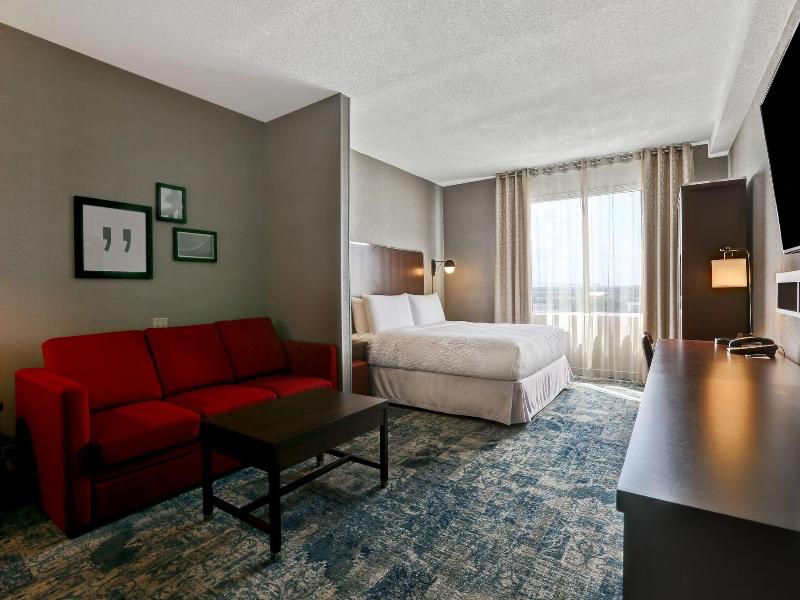 Four Points By Sheraton Toronto Mississauga image