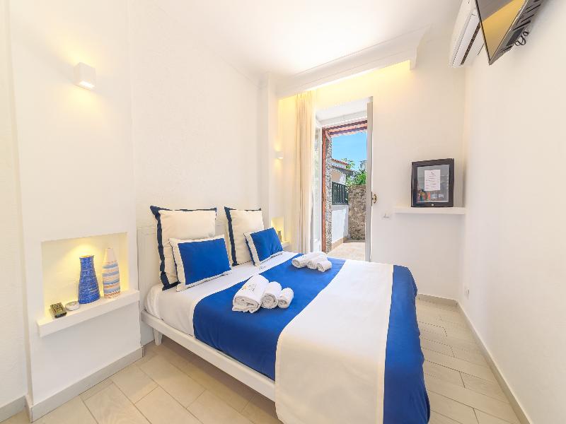 Villa Fortuna Holiday Resort image