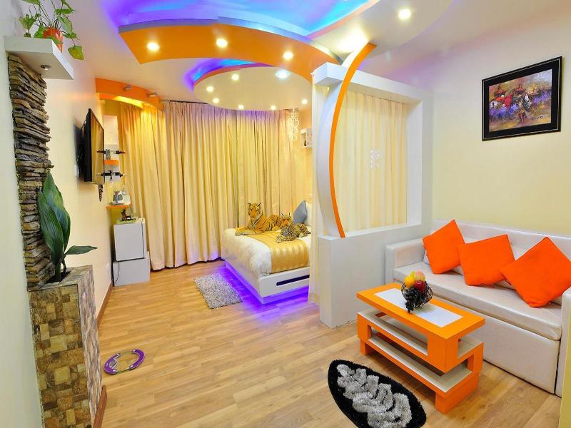 Royal Penguin Boutique Hotel & Spa image