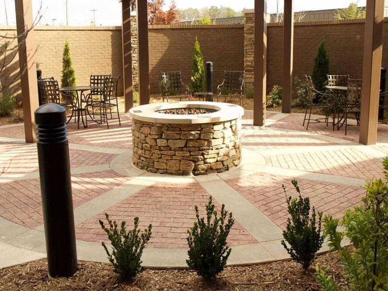 Courtyard Asheville Airport image