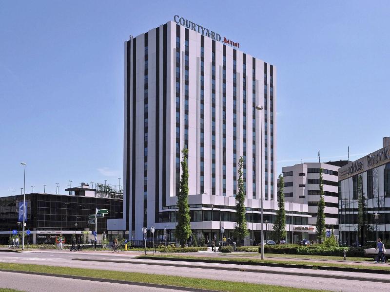 Courtyard By Marriott Amsterdam Arena image