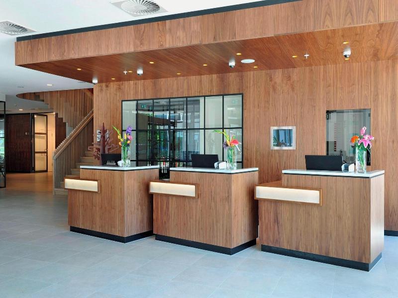 Courtyard By Marriott Amsterdam Arena image