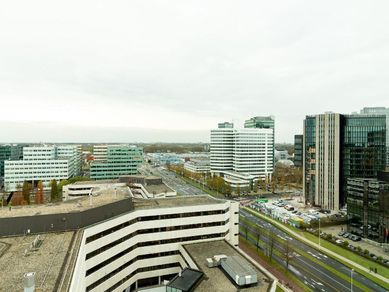 Courtyard By Marriott Amsterdam Arena image