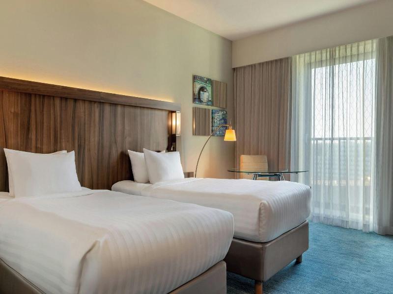 Courtyard By Marriott Amsterdam Arena image