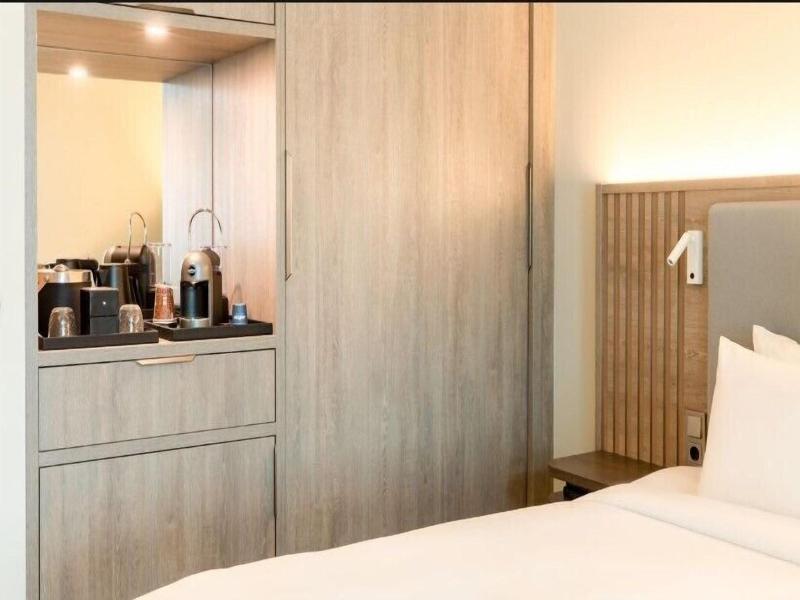 Courtyard By Marriott Amsterdam Arena image