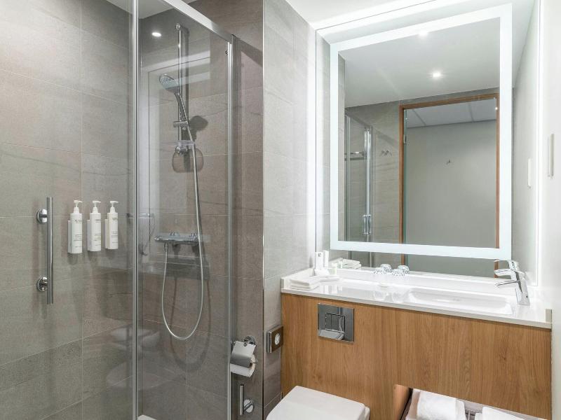 Courtyard By Marriott Amsterdam Arena image