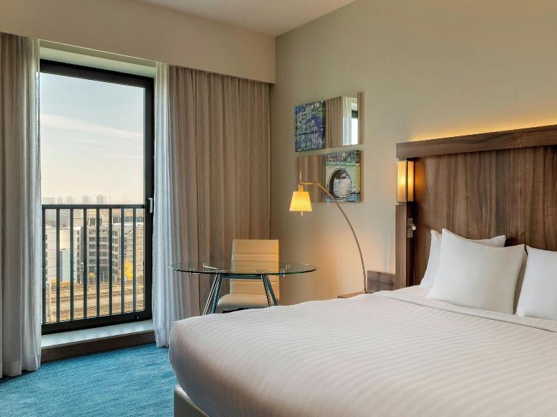 Courtyard By Marriott Amsterdam Arena image