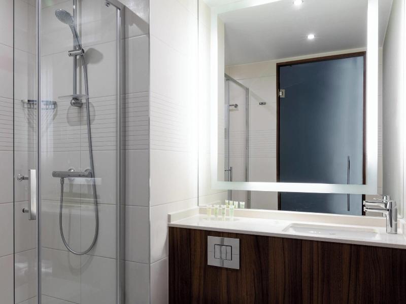 Courtyard By Marriott Amsterdam Arena image