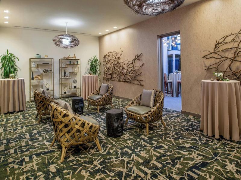 Hotel Paradox, Autograph Collection image