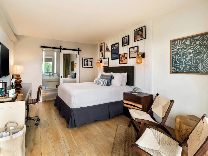 Hotel Paradox, Autograph Collection image