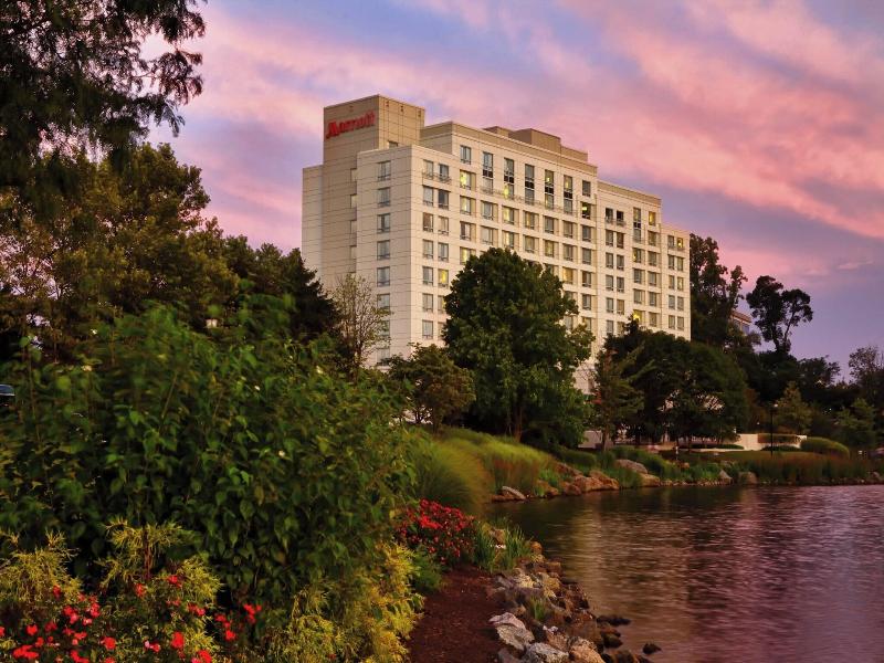 Gaithersburg Marriott Washingtonian Center image