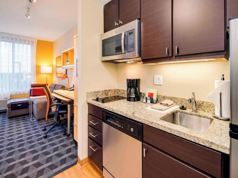 TownePlace Suites Bellingham image
