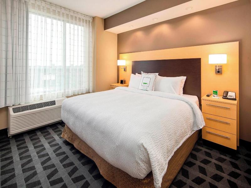 TownePlace Suites Bellingham image