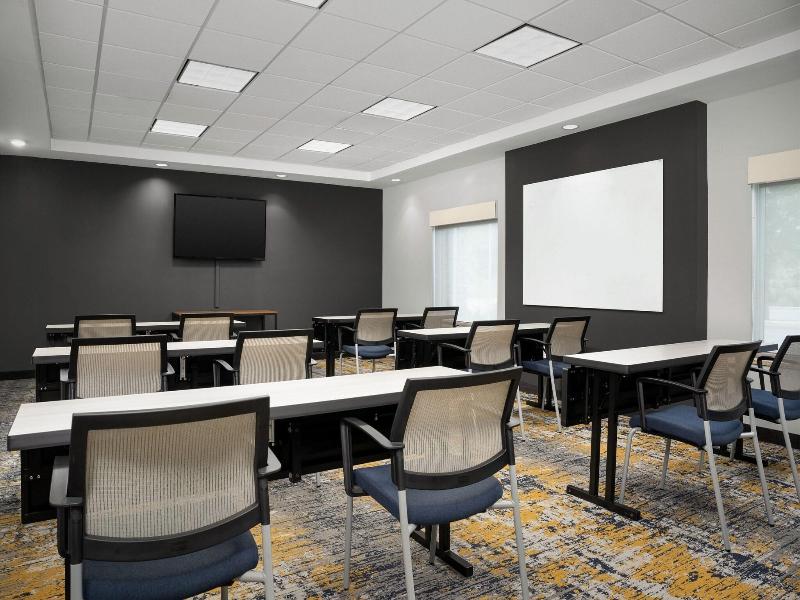 TownePlace Suites Gainesville Northwest — photo 55
