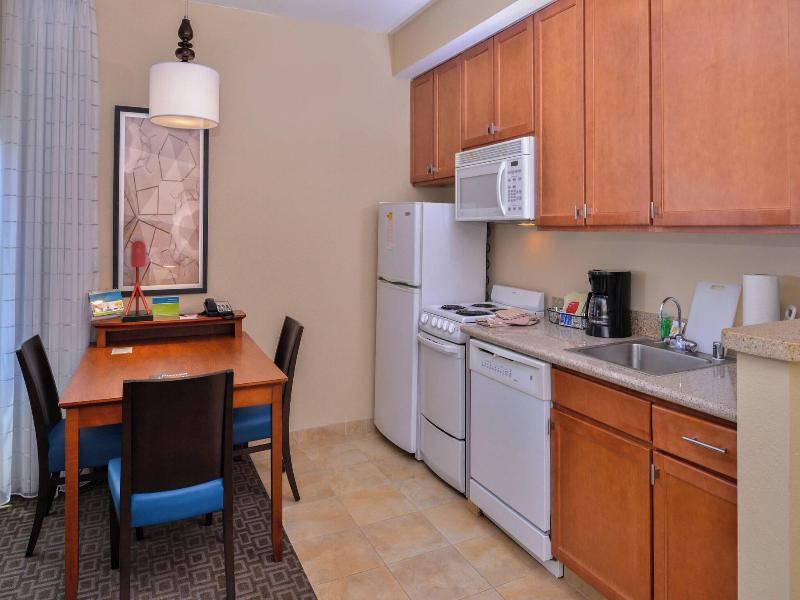 TownePlace Suites Thousand Oaks Ventura County image