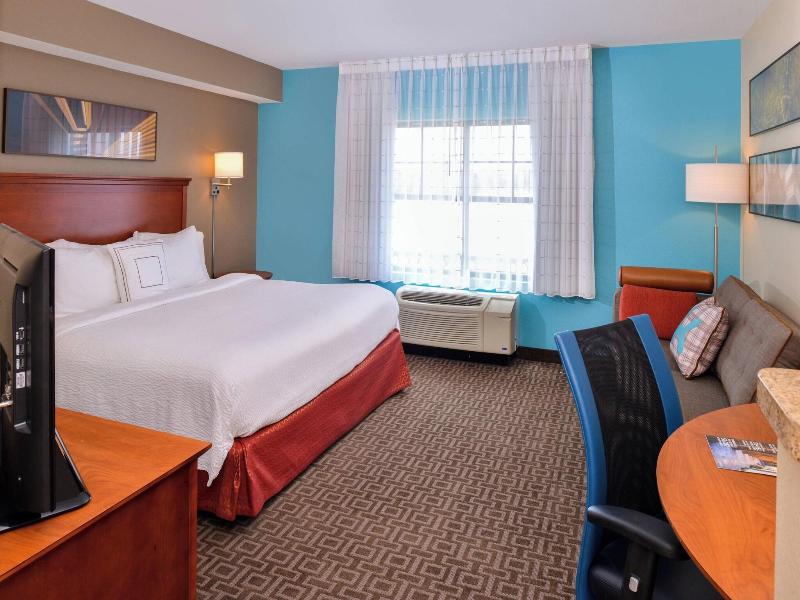TownePlace Suites Thousand Oaks Ventura County image