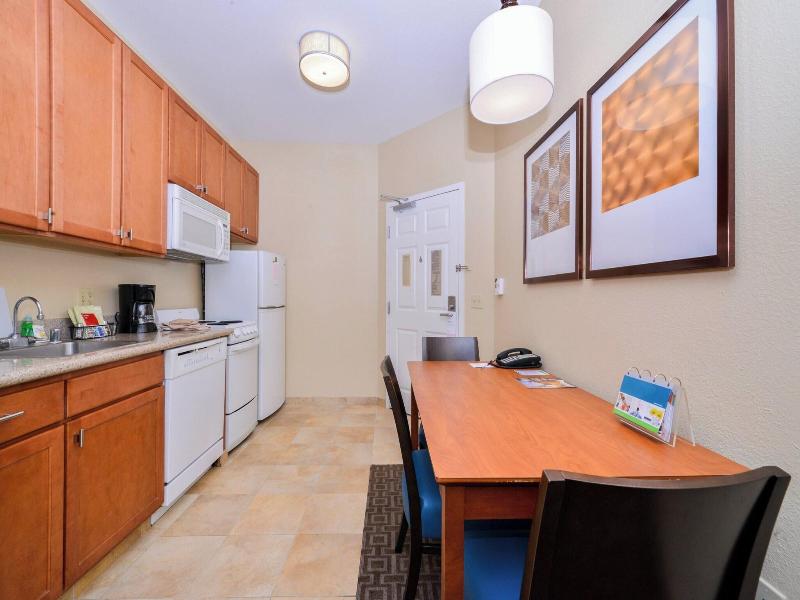 TownePlace Suites Thousand Oaks Ventura County image