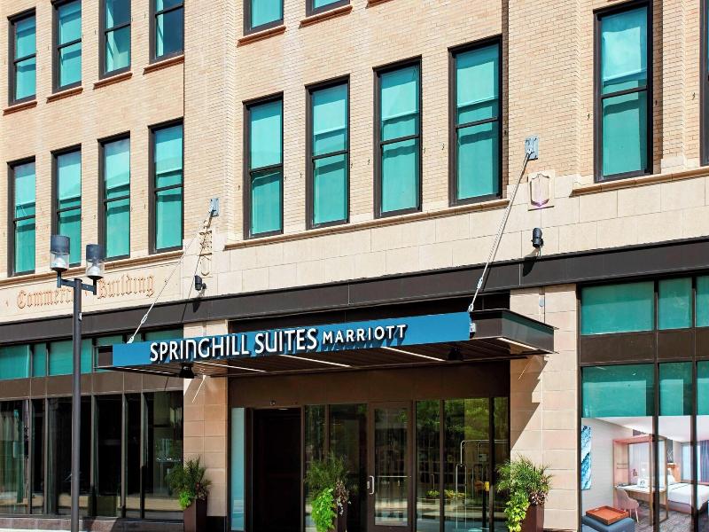 SpringHill Suites Milwaukee Downtown image