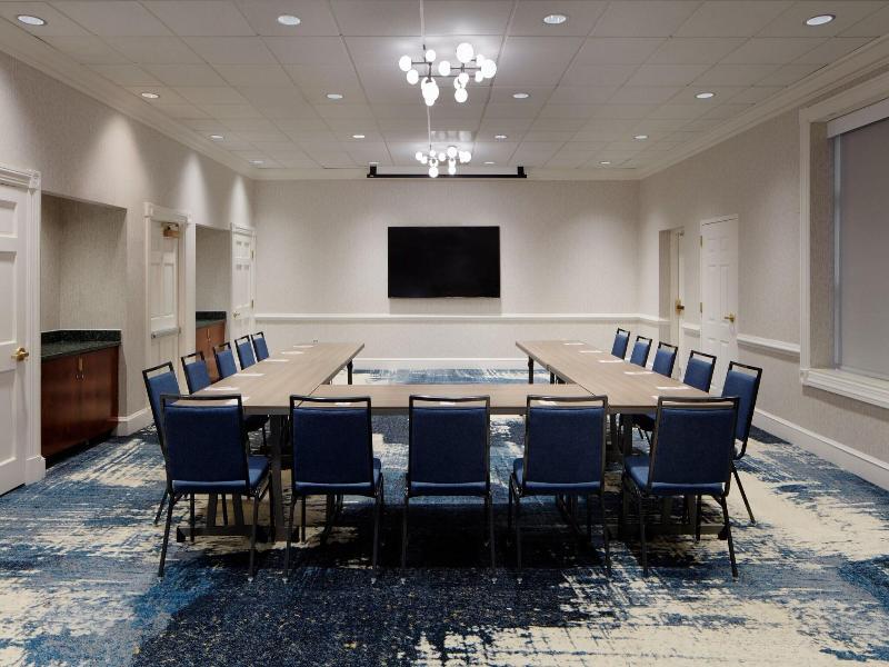 Residence Inn Arlington Rosslyn image