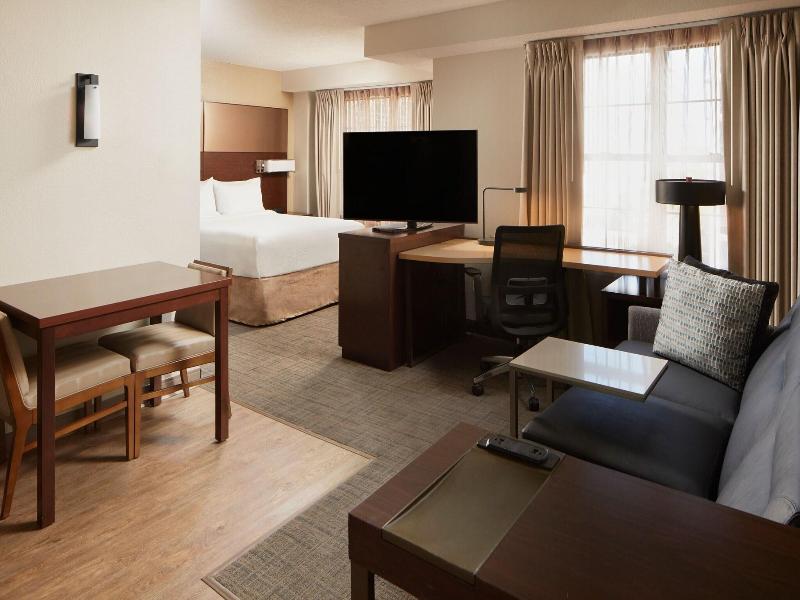 Residence Inn Arlington Rosslyn image