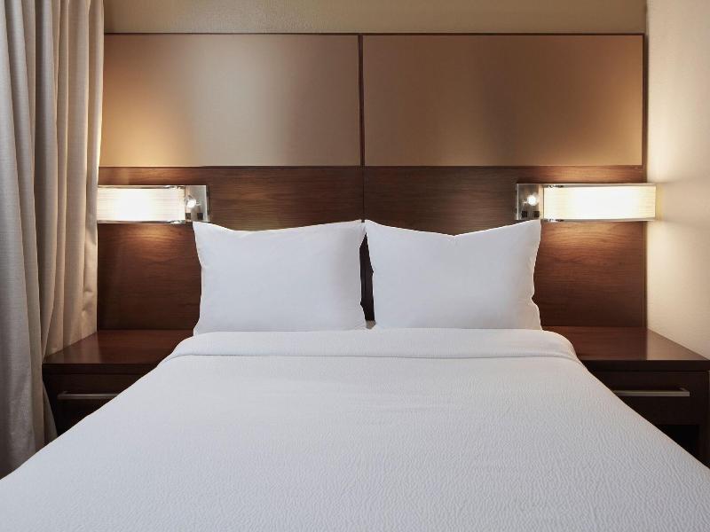 Residence Inn Arlington Rosslyn image
