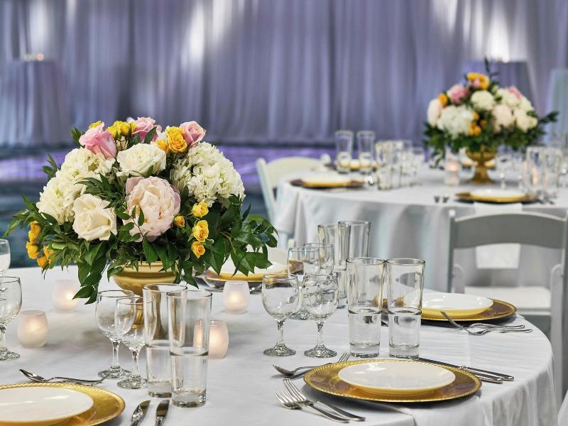 Marriott Shoals Hotel & Spa image